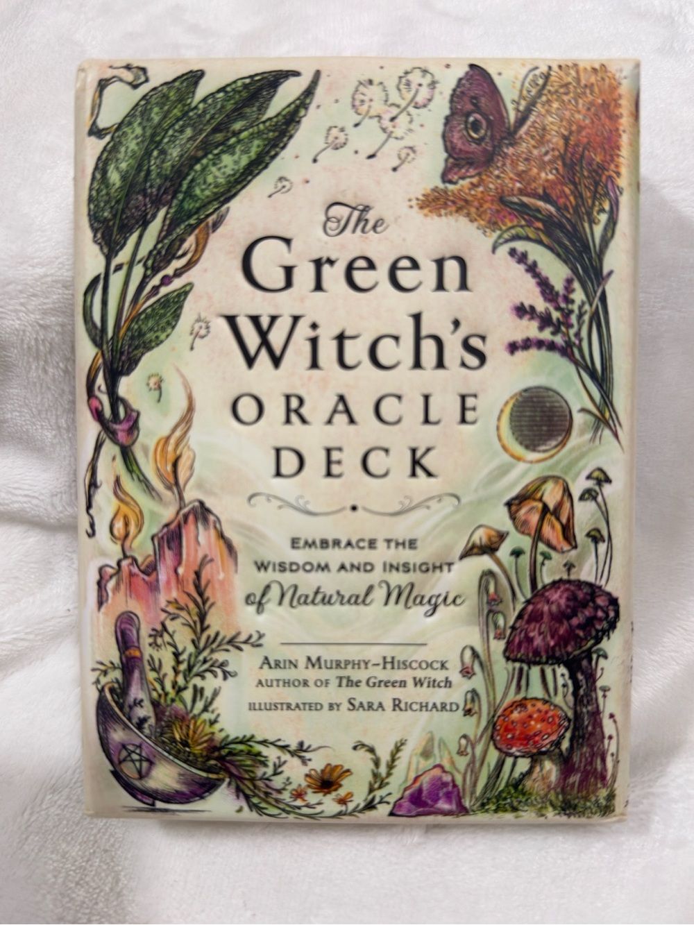 The Green Witch's Oracle Deck - Botanical Illustration